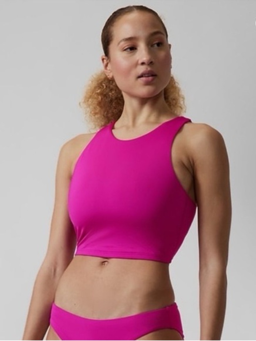 Athleta Magenta Pink Conscious Crop Activewear Sports Bra in Size Extra Small